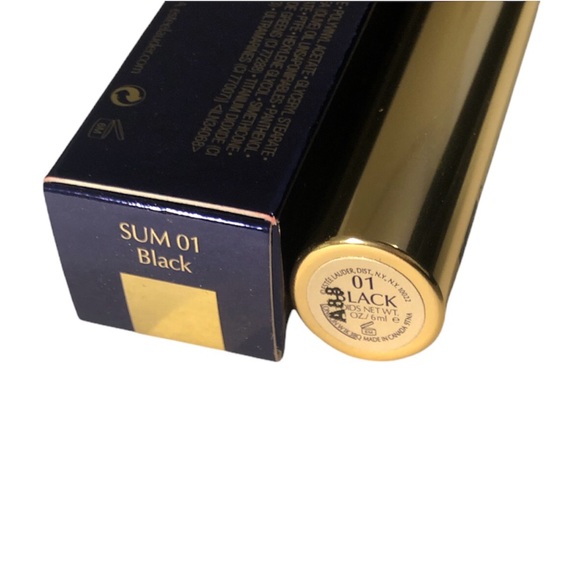 Estée Lauder Mascara - Picture 3 of 3